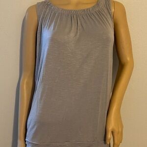 Ann Taylor loft size M top